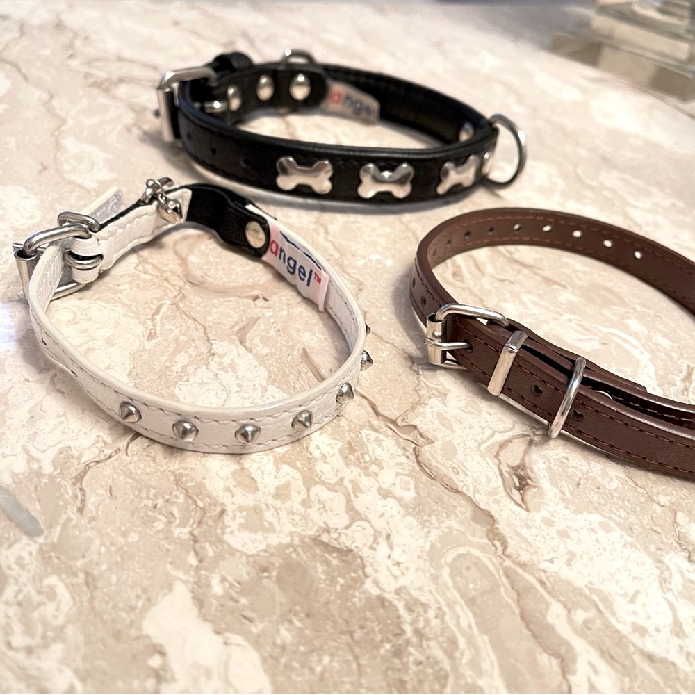 🐶🐕‍🦺 Adjustable leather puppy dog collars.